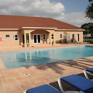 ocho-rios-brand-new-3-bed-sleeps-6-brilliant-quiet.greaterantilleshotels.net/